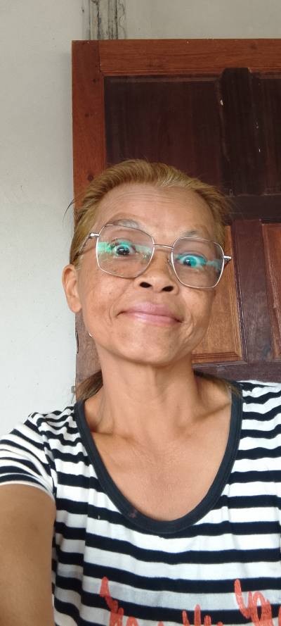 Vattanee 51 years Yan Nawa  Thailand