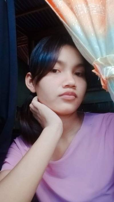 Fah 24 ans บรบือ Thaïlande