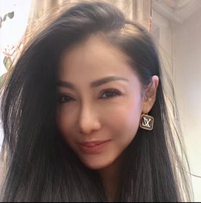 Jen 48 Jahre Bangsampun Thailand
