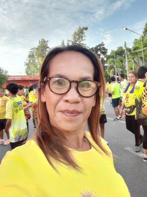 สุดาพร 55 ans เมือง Thaïlande