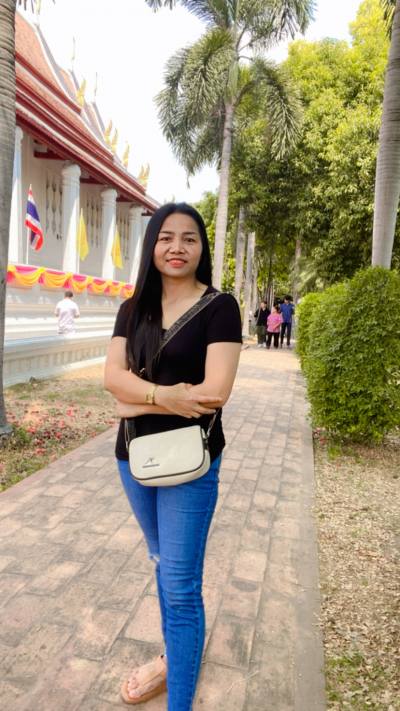 Nuchjree 41 ans Bangpe Thaïlande