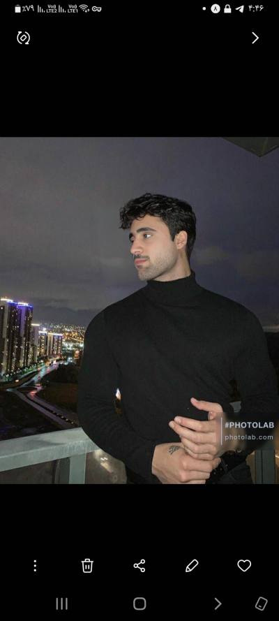 Vahid 25 years New York United States