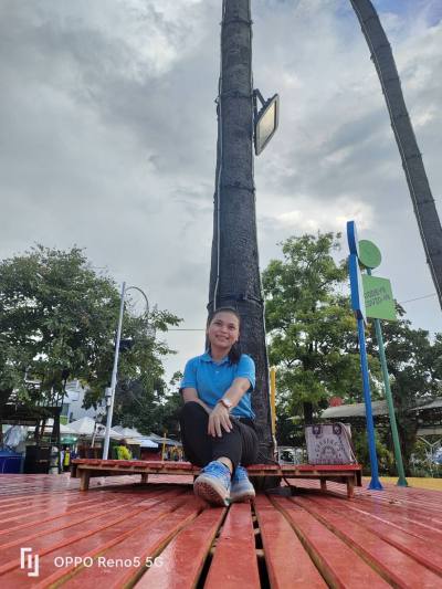 MEAW 37 ans Muang  Thaïlande