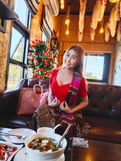 Kwan 38 ans Muang  Thaïlande