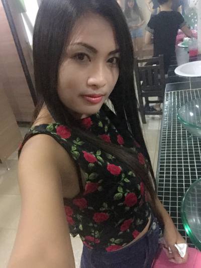 Mai 42 Jahre Pattaya Thailand