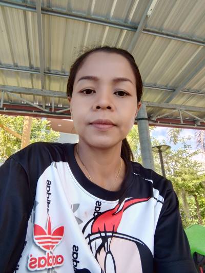 Pohn 45 ans วิเชียรบุรี Thaïlande