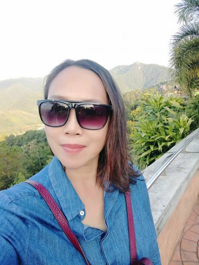 Mook 49 ans Phrao Thaïlande