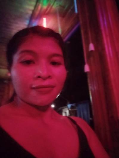 Ausa  38 ans ประเทศไทยi Want Look Younow Thaïlande