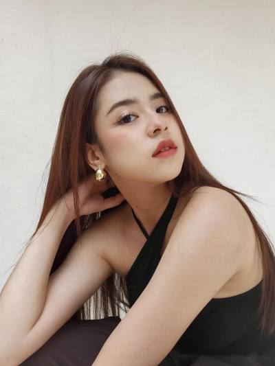 Hazel 32 ans Chiang Dao Thaïlande