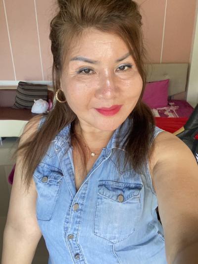 Phitcha 52 Jahre Loei Thailand
