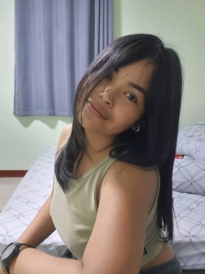 Rose 36 Jahre Satuk Thailand