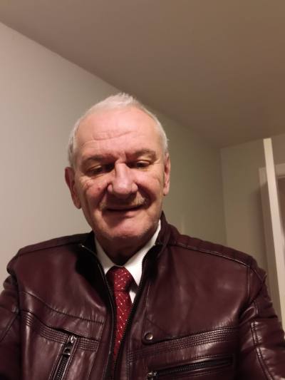 Vasile 64 ปี Toronto Canada