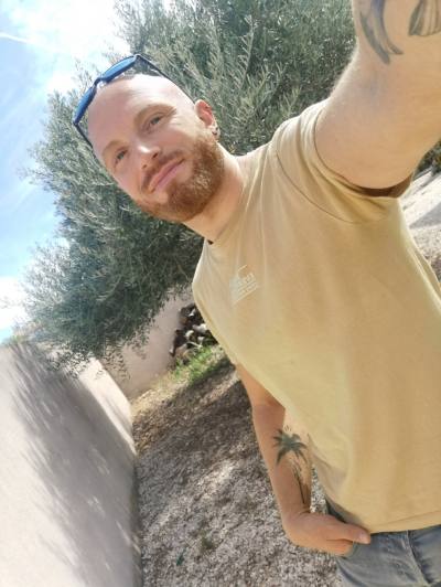 Nico 37 years Monteux France