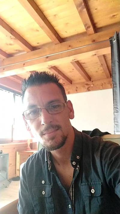 Johan 38 ปี Toulon  France