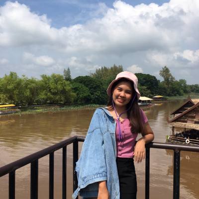 Yok 26 ans Muang  Thaïlande