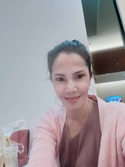 Nid 48 ans Muang  Thaïlande