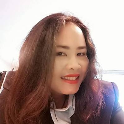Pranee 45 Jahre Prachinburi Thailand