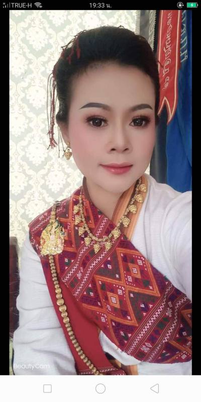 Pui 35 ans ไทย Thaïlande