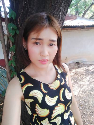 Mai 43 years ปลาปาก Thailand