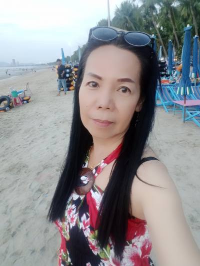 Suwanna 52 ans นครนายก Thaïlande