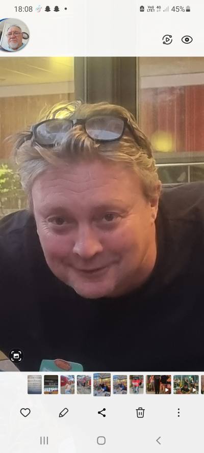 Franck 51 ปี St Pierre Les Elbeuf France Franck 51 ปี St Pierre Les Elbeuf France