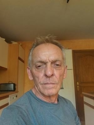 Bruno 62 ปี Severac D Aveyron  France