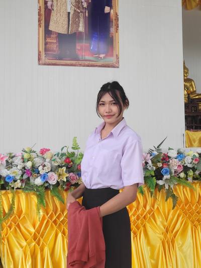 Minny 44 Jahre Khon​kaen​ Thailand