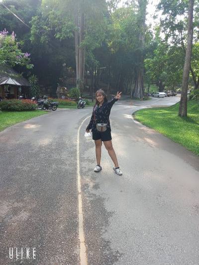 Jiw 28 years สุโขทัย Thailand
