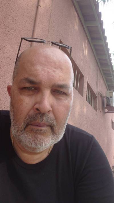 Franck 62 ปี Canet France