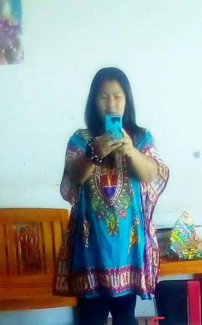 Lin 44 ans ลำสนธิ Thaïlande