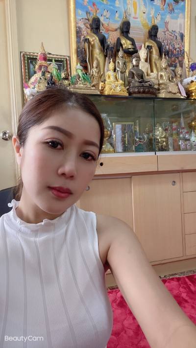 Annine 36 ans Muang  Thaïlande