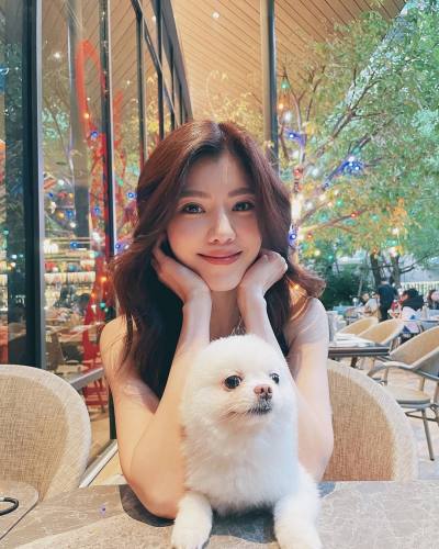 Pim 32 years Phuket Thailand