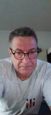 Michel 59 ปี Pontoy  France
