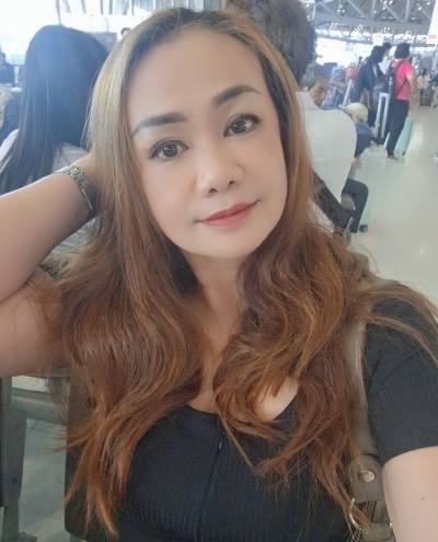 Korn 49 ans Bangkok  Thaïlande