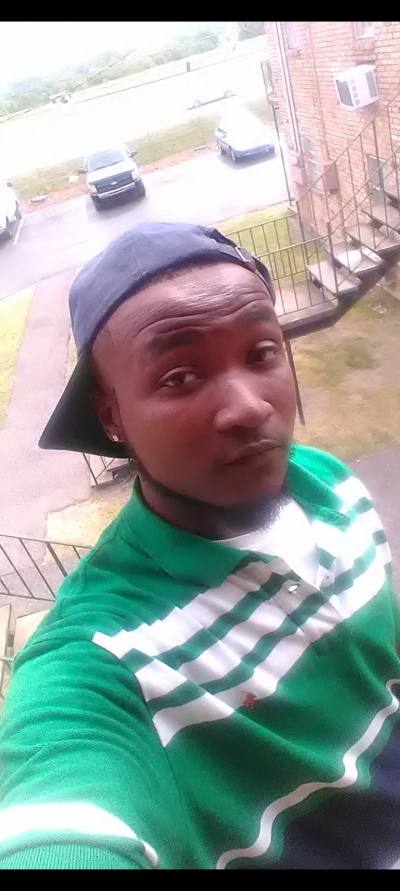 Ronald 32 ปี Chicago  United States