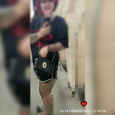 Meena 27 Jahre Thailand Thailand