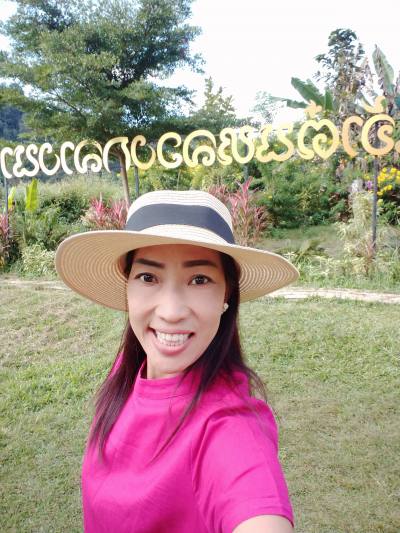 Pohn 38 ans สอง Thaïlande