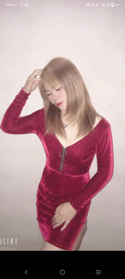 Ammy 30 Jahre Phon Thailand