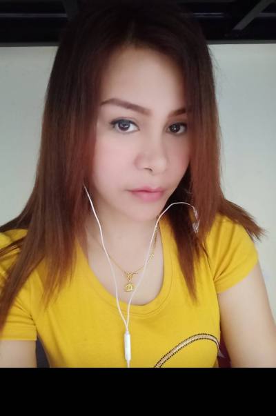 Dina 54 Jahre Bangkok Thailand