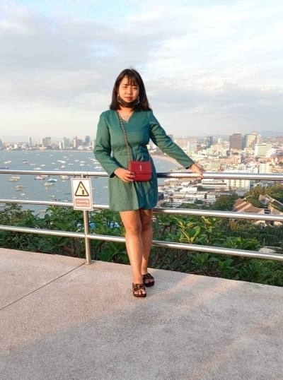 Ning 21 ans Pattaya Thaïlande