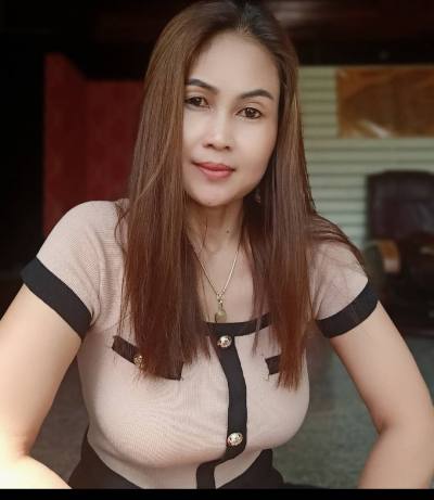 Rose 45 ปี Sisaket ไทย