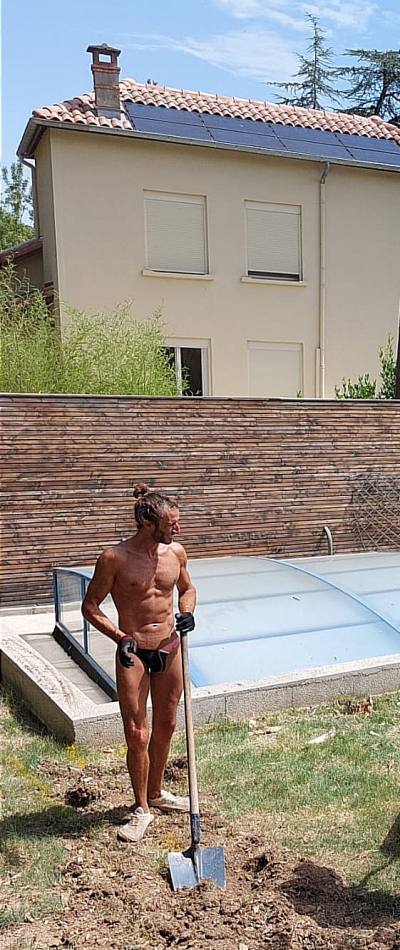 Julien 37 ปี Béziers  France