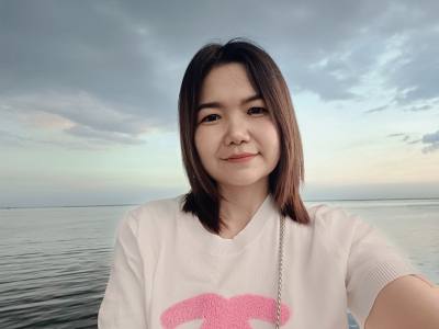 Ninews​ 36 ans Chonburi​ Thaïlande