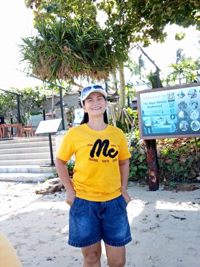 Khanitta 44 years เมืองกระบี่ Thailand