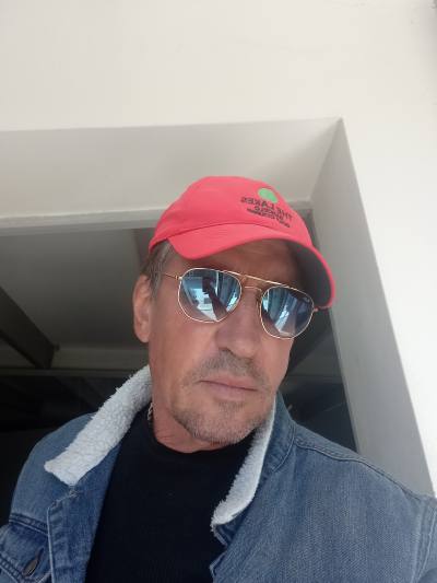 Kris 57 years Marseille France