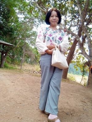 Pom 56 Jahre สบเมย Thailand