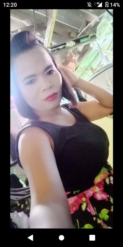 Patcharin 36 Jahre Hadyai Thailand