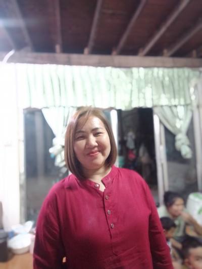 Helen Site de rencontre femme thai Thaïlande rencontres célibataires 31 ans