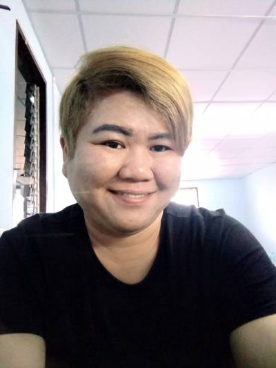 วรรณา 45 ans เมือง Thaïlande