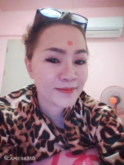 อ้อม 48 Jahre เมือง Thailand